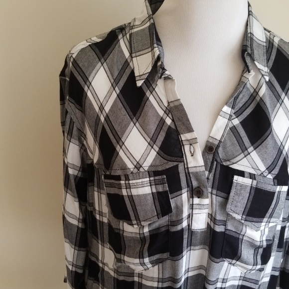Plaid Tunic - Picture 5 of 8